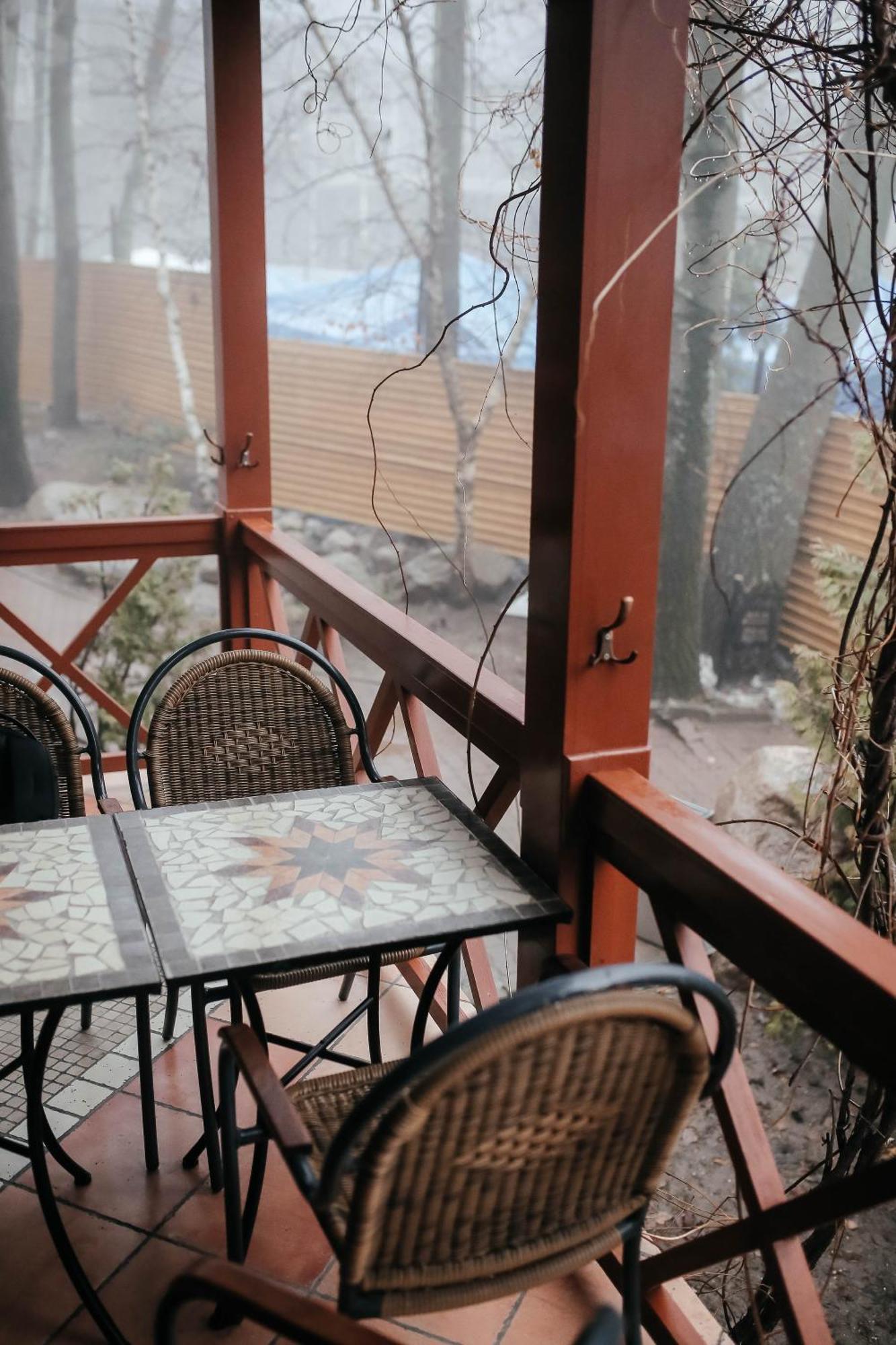 Тау-House Hotel Kok-Shoky Екстериор снимка
