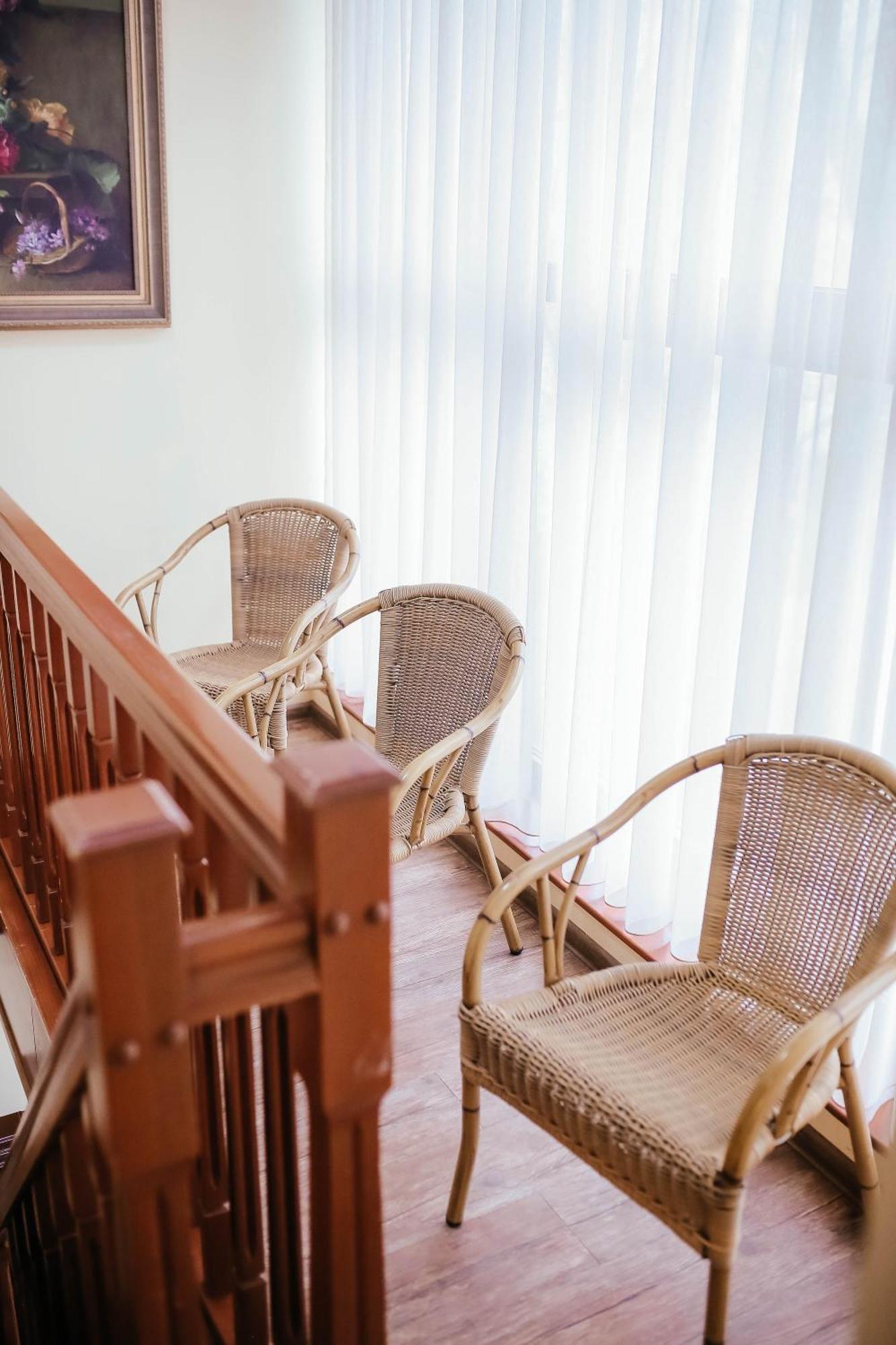Тау-House Hotel Kok-Shoky Екстериор снимка