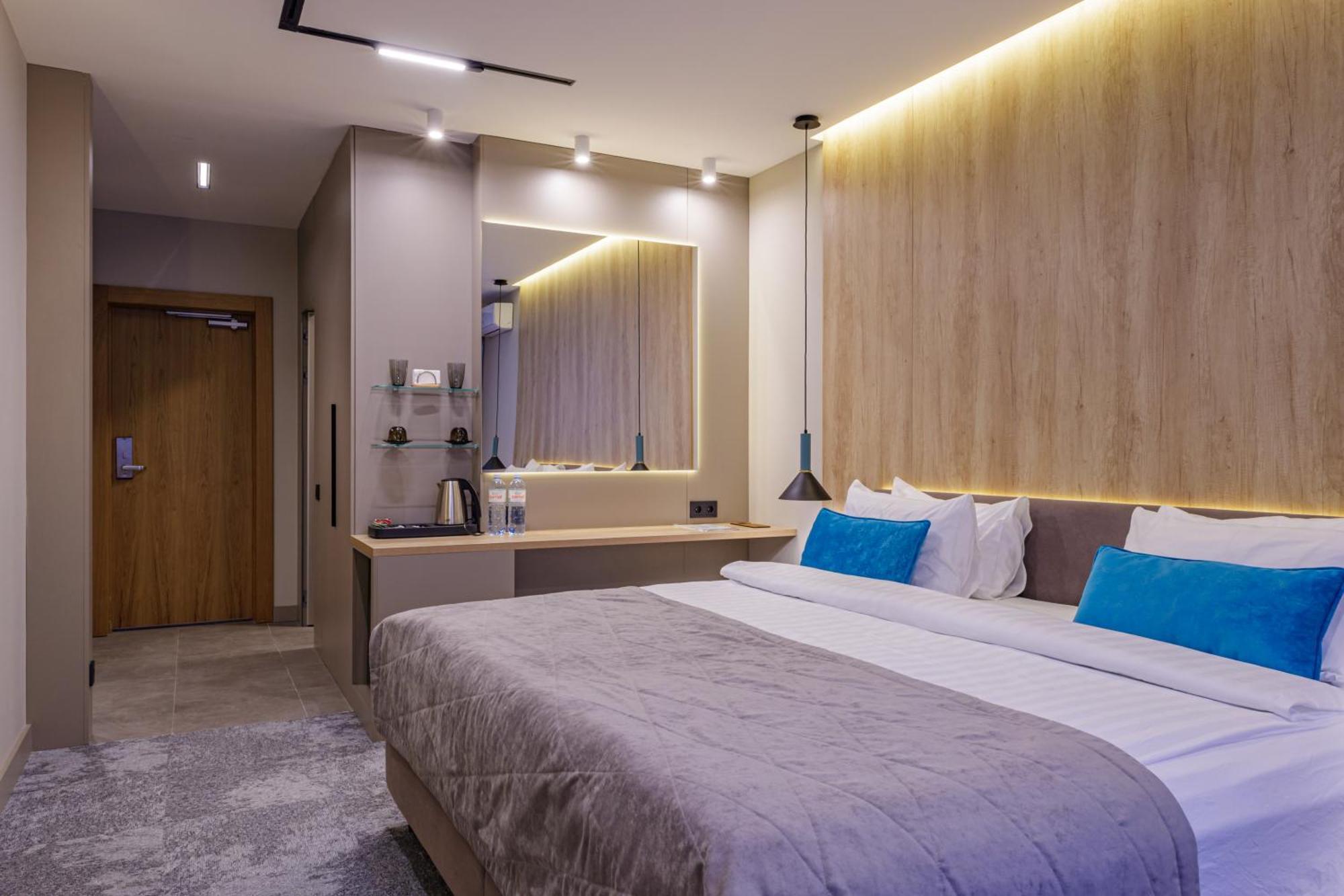 Тау-House Hotel Kok-Shoky Екстериор снимка